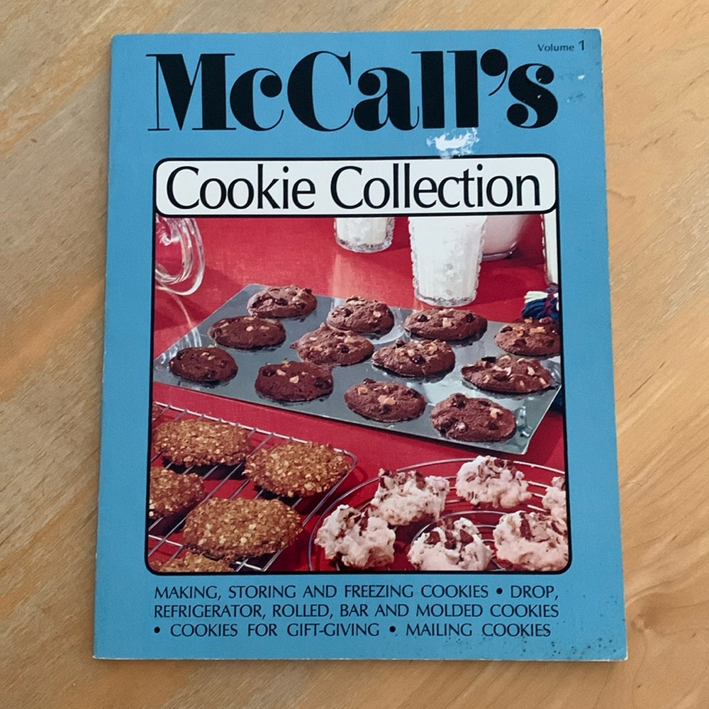 Vintage McCall’s Cookie Collection Cookbook Volume 1